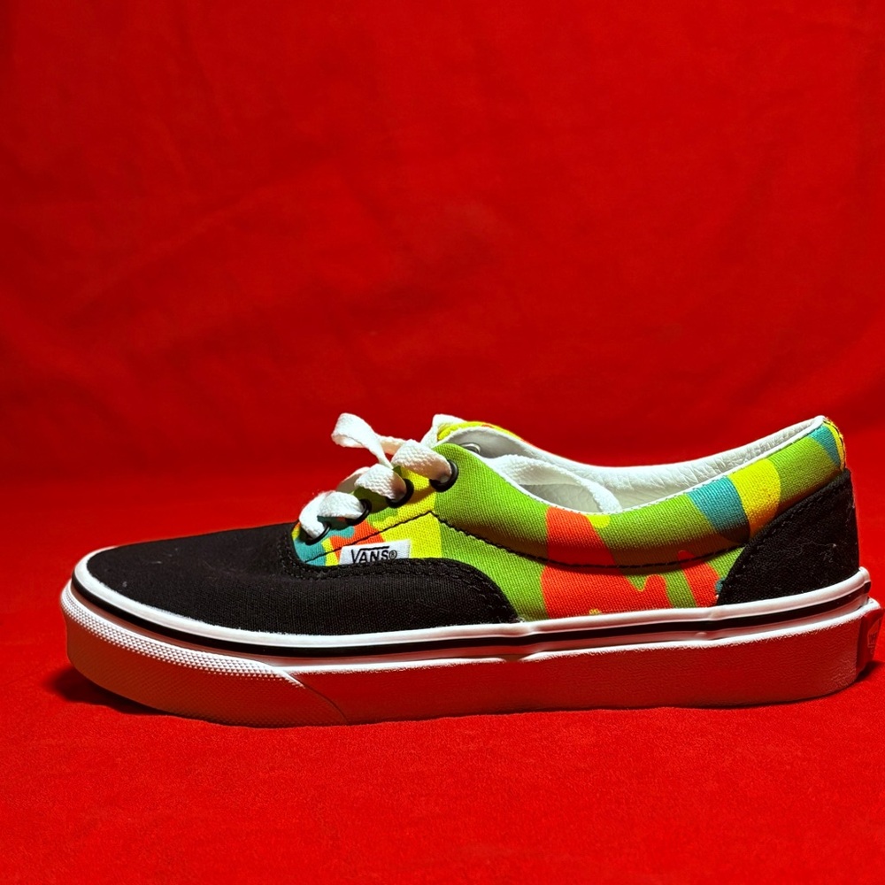 Vans Shoes for Kids size 3. New without Tags
